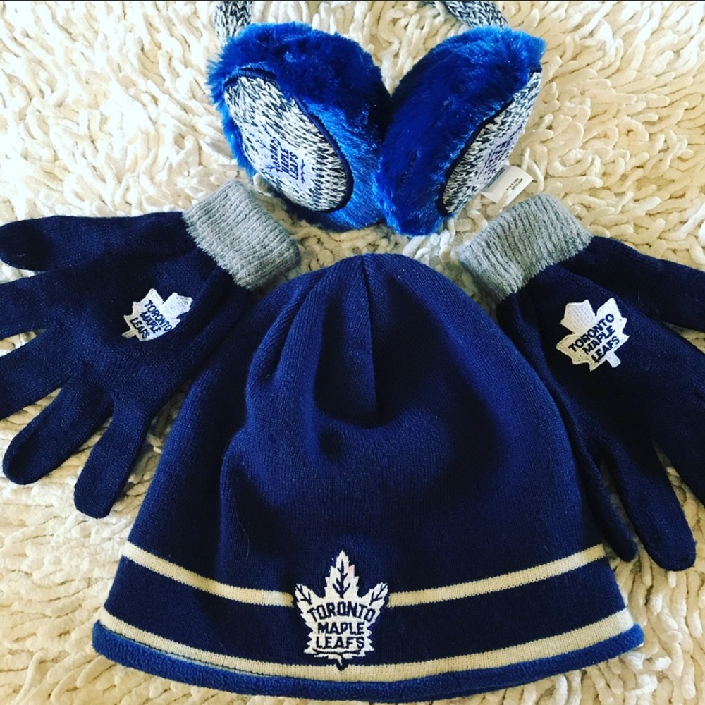 Toronto Maple Leafs Hockey Bundle